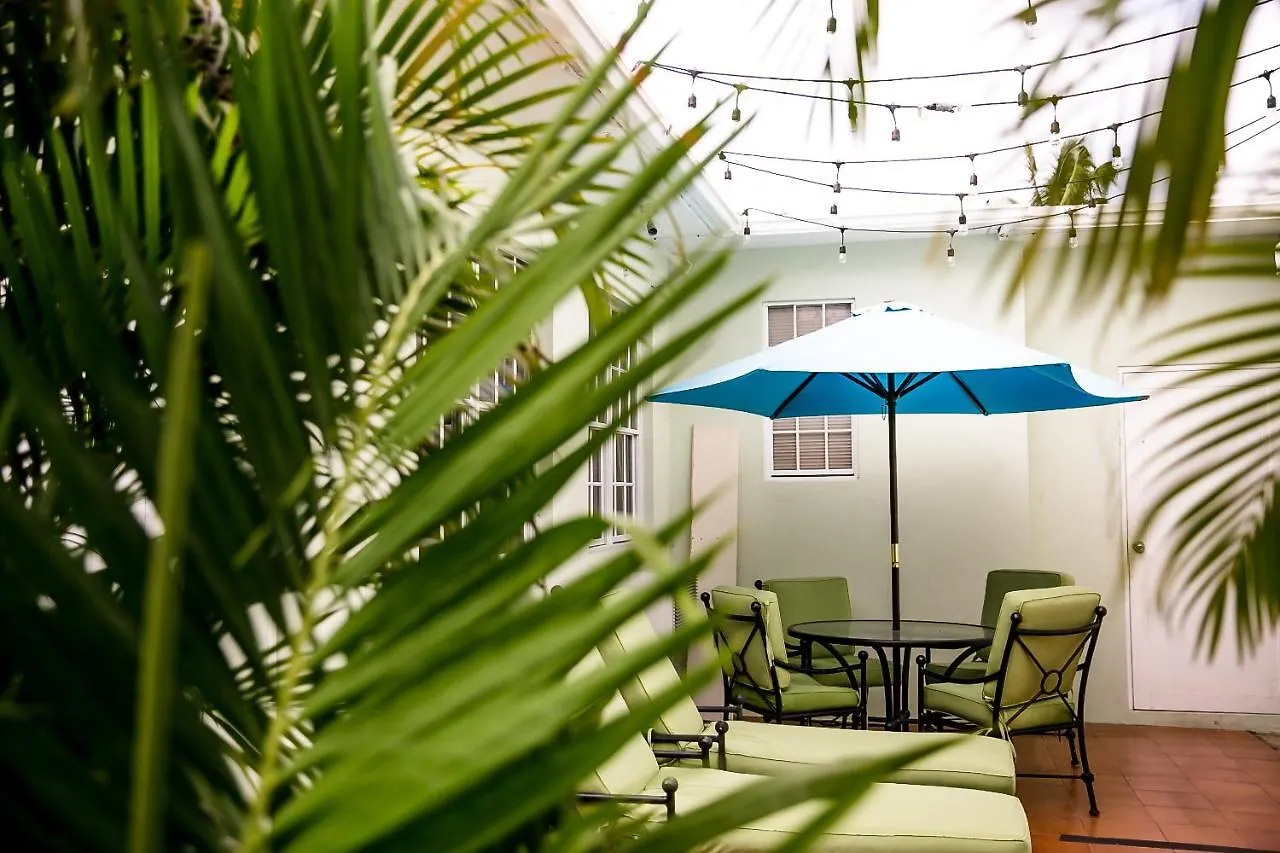 Numero Uno Beach Apartments San Juan